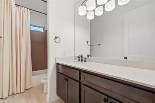 70 Santa Maria St, Georgetown, TX 78628 - Photo 31