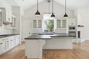 70 Santa Maria St, Georgetown, TX 78628 - Photo 25