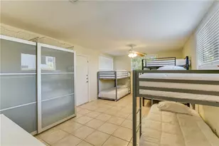208 Braeswood Rd, Austin, TX 78704 - Photo 15