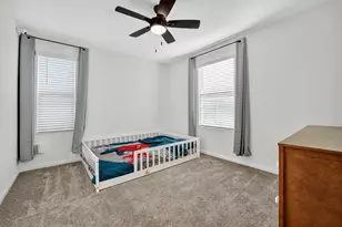 637 Seabiscuit Dr, Jarrell, TX 76537 - Photo 25