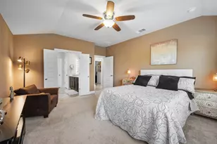 5302 Thunderbird St, Lago Vista, TX 78645 - Photo 11