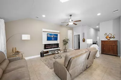 5302 Thunderbird Street, Lago Vista, TX 78645 - Photo 17