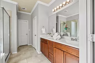 1821 Logan Trail, New Braunfels, TX 78130 - Photo 9