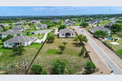 125 Pueblo Peakk Cove, Liberty Hill, TX 78642 - Photo 33