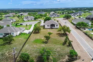 125 Pueblo Peakk Cove, Liberty Hill, TX 78642 - Photo 33