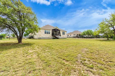125 Pueblo Peakk Cove, Liberty Hill, TX 78642 - Photo 31