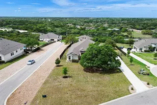 125 Pueblo Peakk Cove, Liberty Hill, TX 78642 - Photo 33