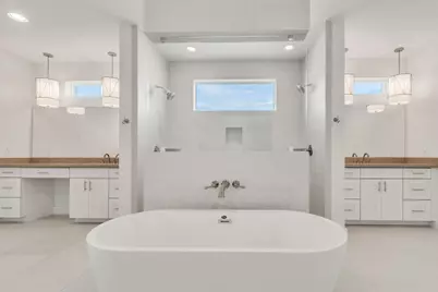 125 Pueblo Peakk Cove, Liberty Hill, TX 78642 - Photo 17