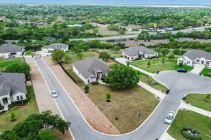 125 Pueblo Peakk Cove, Liberty Hill, TX 78642 - Photo 39