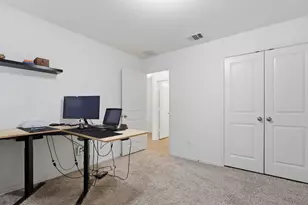 129 Esparza Dr, Bastrop, TX 78602 - Photo 17