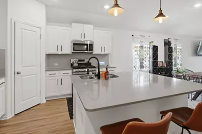 129 Esparza Drive, Bastrop, TX 78602 - Photo 9