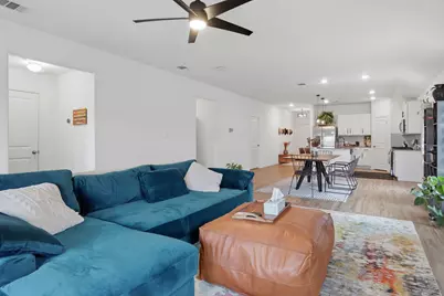 129 Esparza Drive, Bastrop, TX 78602 - Photo 5