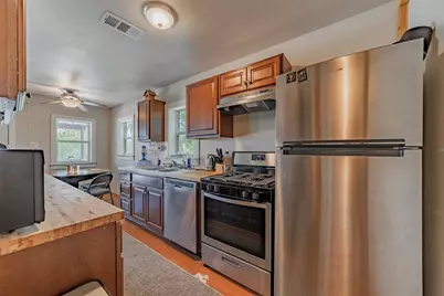 95 Loma Lane, Fredericksburg, TX 78739 - Photo 17