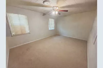 9262 N Highway 77, Lexington, TX 78947 - Photo 13