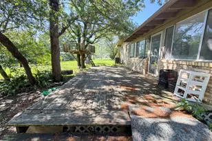 9262 N Hwy 77, Lexington, TX 78947 - Photo 17