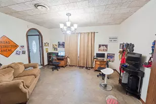 9262 N Hwy 77, Lexington, TX 78947 - Photo 15
