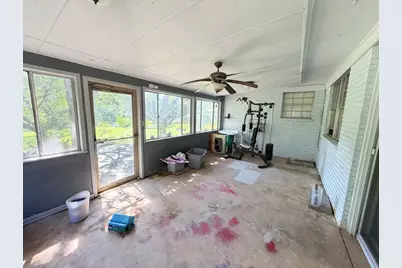 9262 N Highway 77, Lexington, TX 78947 - Photo 17