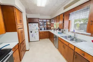 9262 N Hwy 77, Lexington, TX 78947 - Photo 9