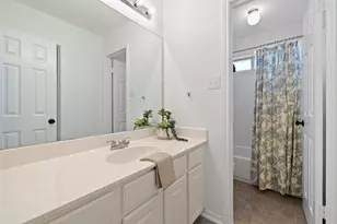 1712 Lynnville Trail, Austin, TX 78727 - Photo 29