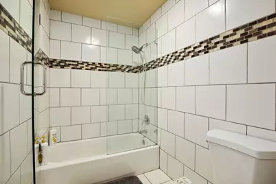 1101 Shoal Creek Boulevard #10, Austin, TX 78701 - Photo 17