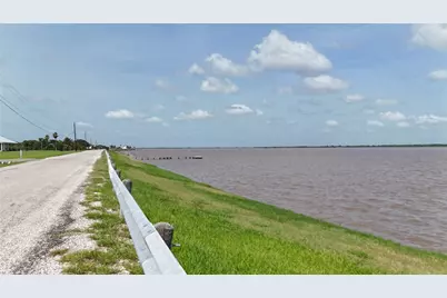 269 Cr 305 Bayshore Road, Palacios, TX 77465 - Photo 5