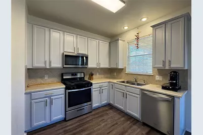 16100 S Great Oaks Drive #502, Round Rock, TX 78681 - Photo 5