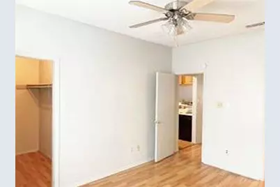 806 W 24th Street #229, Austin, TX 78705 - Photo 17
