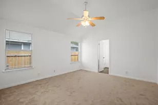 14608 Menifee St, Austin, TX 78725 - Photo 11