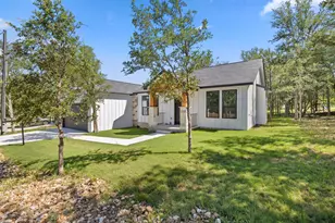165 Nuuanu Ln, Bastrop, TX 78602 - Photo 5