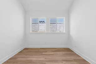 225 Coleto Tr, Bastrop, TX 78602 - Photo 3