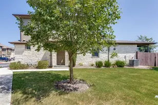 2880 Donnell Dr Unit #503 Donnell Dr, Round Rock, TX 78664 - Photo 3