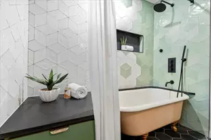 5705 Duval St, Austin, TX 78752 - Photo 21