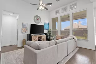 101 Permian Ln, Liberty Hill, TX 78642 - Photo 11