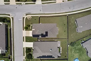 101 Permian Ln, Liberty Hill, TX 78642 - Photo 33