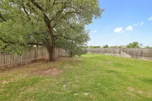 113 King Thistle Ct, Georgetown, TX 78626 - Photo 29