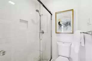 102 World of Tennis Sq, Austin, TX 78738 - Photo 23