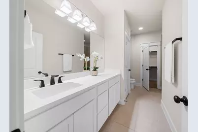 13501 Metric Boulevard #8, Austin, TX 78727 - Photo 13