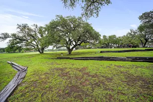 212 Overlook Ct, Wimberley, TX 78676 - Photo 33