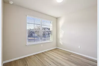 13205 Henneman Drive, Pflugerville, TX 78660 - Photo 17