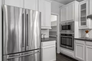 11310 Birlandier Ct, Austin, TX 78652 - Photo 9