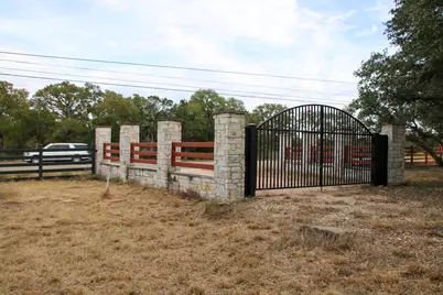 18001 Fm 150 W, Driftwood, TX 78619 - Photo 35