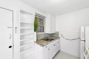 1216 Holly St, Austin, TX 78702 - Photo 11