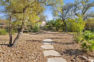 310 Bella Montagna Cir, Austin, TX 78734 - Photo 31