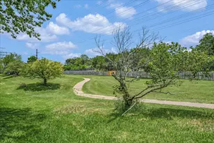 11901 Swearingen Dr, Austin, TX 78758 - Photo 15