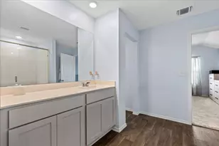 19428 Bear Grass Dr, Elgin, TX 78621 - Photo 17