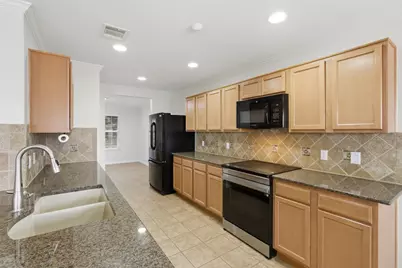 508 Lark Street, Leander, TX 78641 - Photo 3