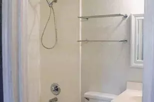 1704 S College St, Georgetown, TX 78626 - Photo 3