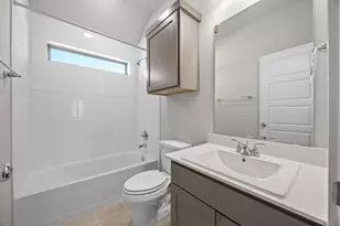 8017 Shining Flor Run, Lago Vista, TX 78645 - Photo 21