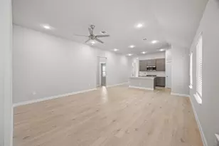 8017 Shining Flor Run, Lago Vista, TX 78645 - Photo 5