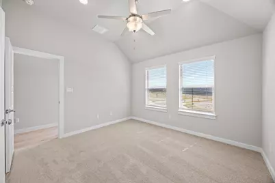 8017 Shining Flor Run, Lago Vista, TX 78645 - Photo 27